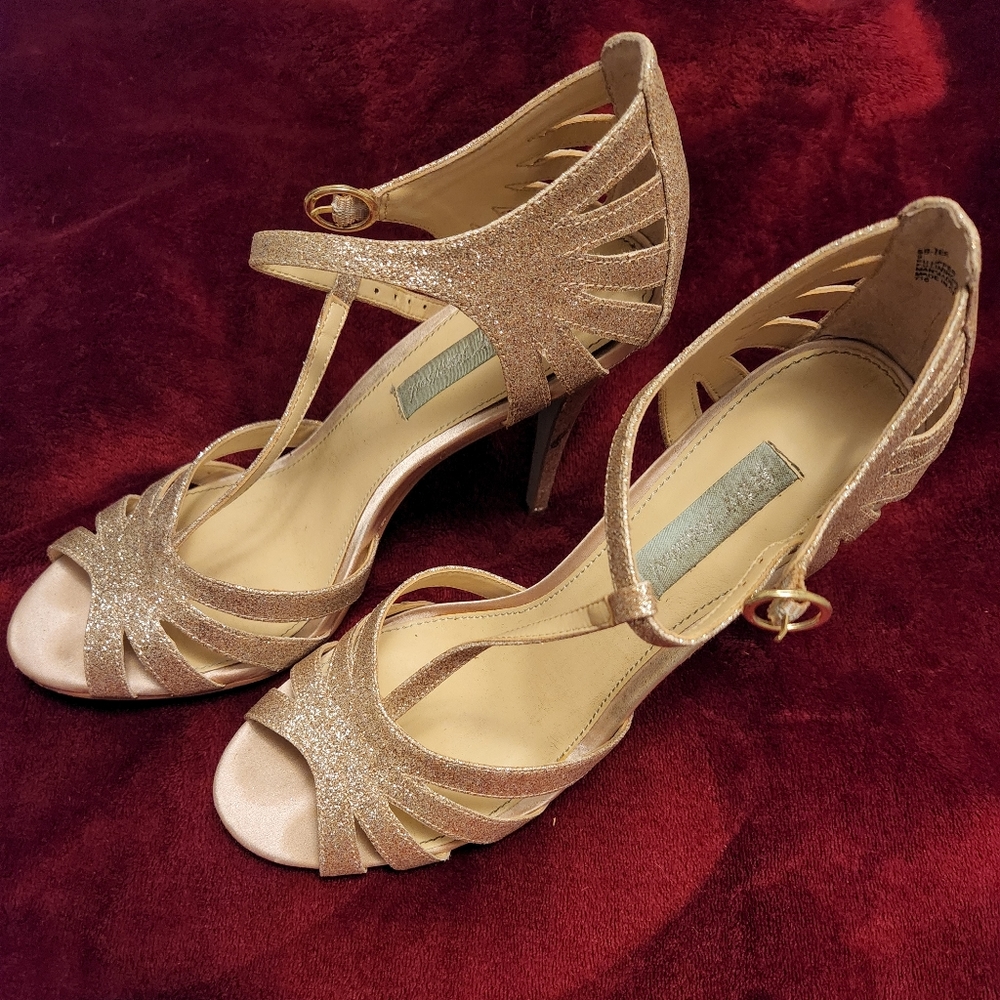 Betsey Johnson champagne heels